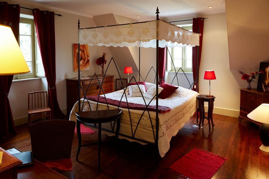 Chambres Au Chateau - Le Clos Des Tourelles Sennecey-le-Grand Pokoj fotografie